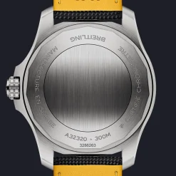 Avenger Automatic GMT 44