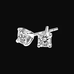 Oorbellen 18k witgoud met diamant